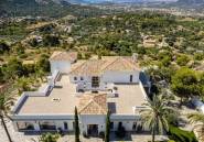 Wiederverkauf - Villa -
Finestrat