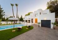 Resale - Villa -
Altea - Urbanizaciones
