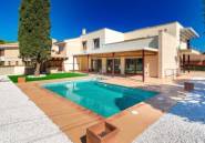 Resale - Villa -
Alfaz del Pi - Albir