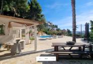 Resale - Villa -
Moraira - Benimeit