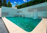 Resale - Villa / Semi semi-detached -
Alfaz del Pi - Albir