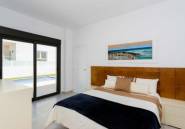 Neue Gebäude - detached -
Daya Nueva