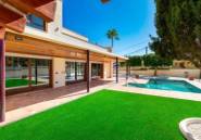 Resale - Villa -
Alfaz del Pi - Albir