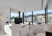 Neue Gebäude - Villa -
Benidorm