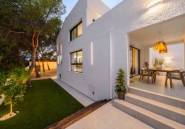 Resale - Villa -
Altea - Urbanizaciones