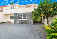 Resale - Villa / Semi semi-detached -
Alfaz del Pi - Albir